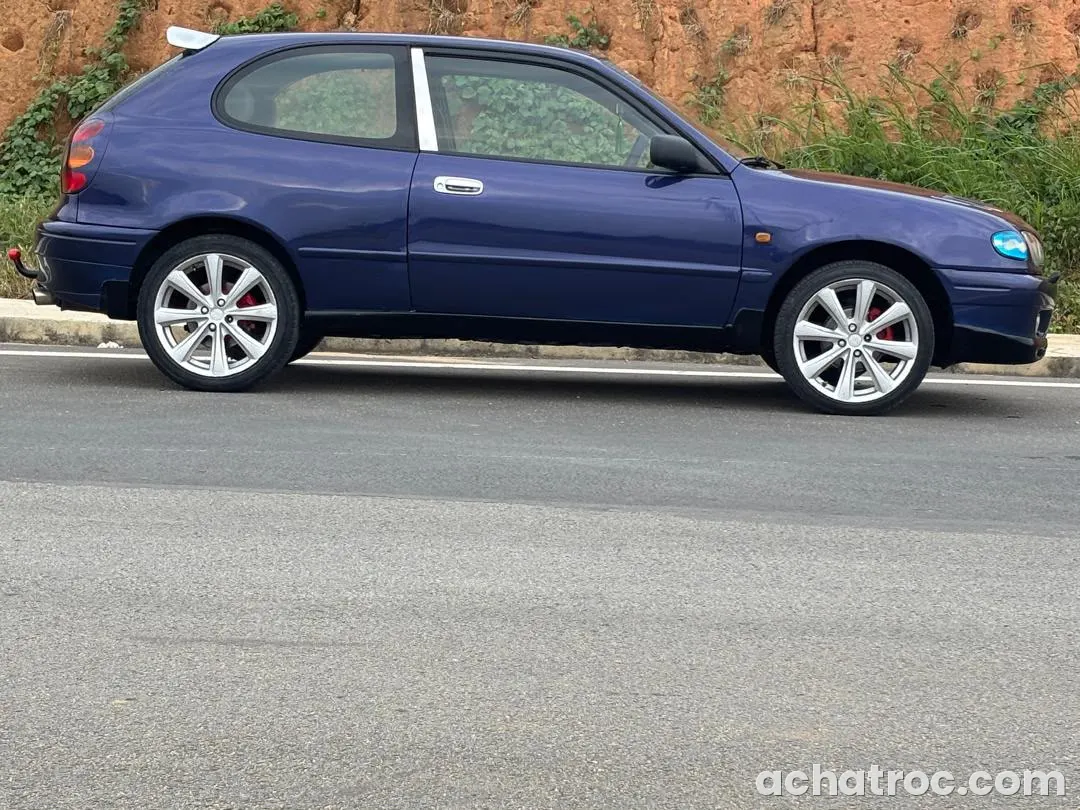Toyota Corolla E110 (Eto'o)